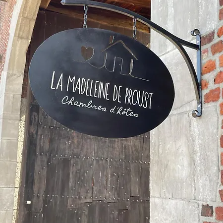 La Madeleine De Proust Leonie 住宿加早餐酒店